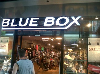 BLUE BOX BLUE BOX