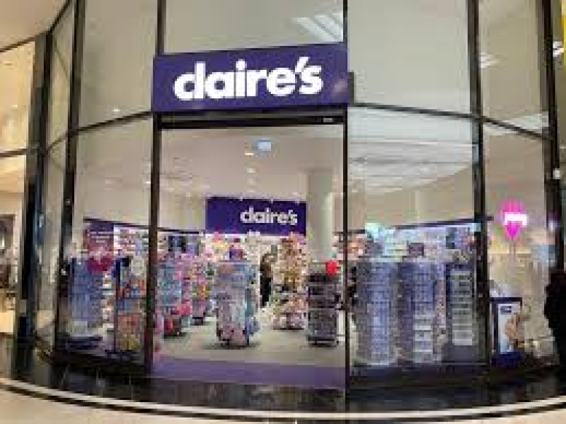 CLAIRES_2